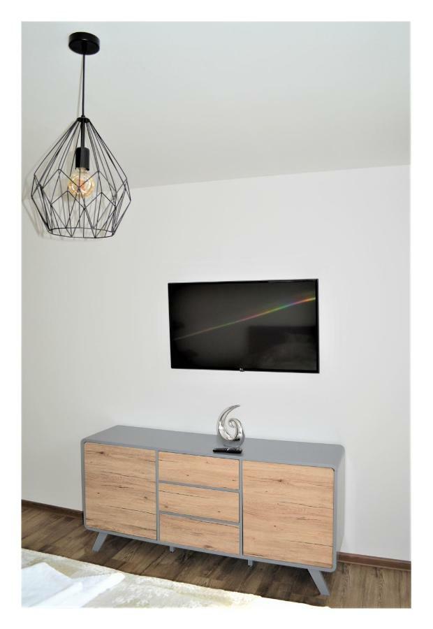 Sgl Apartments Lavickova Trenčín Екстериор снимка